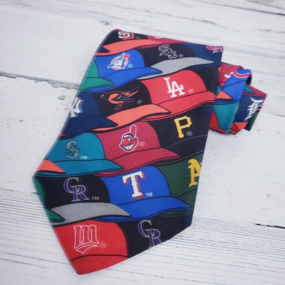 Vintage Surrey 1995 Major League Baseball Tie team logos